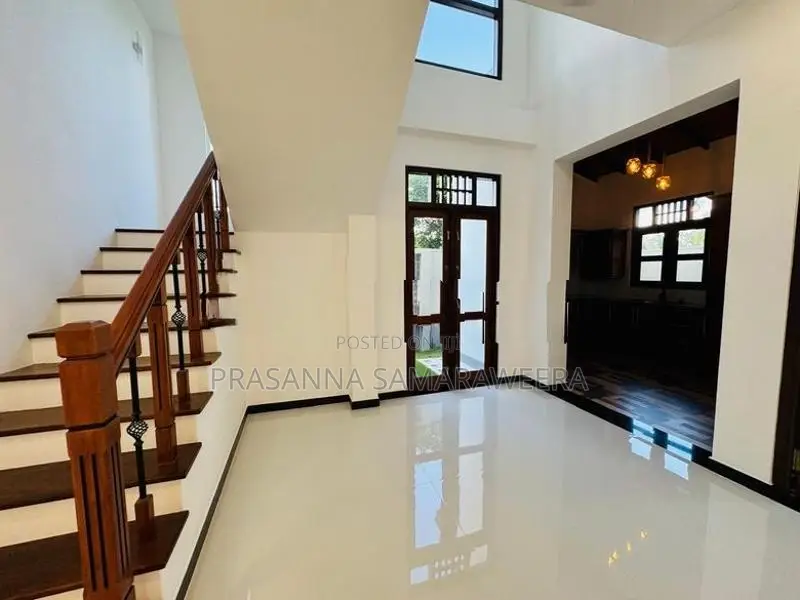 Brand New Modern super luxury 2 Story House-piliyandala