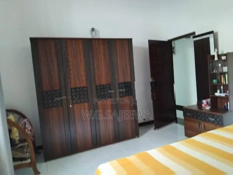Furnished Luxury House For Sale in kadawala silvering Park