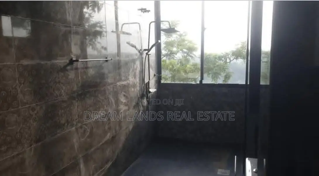 Kandy Peradeniya Villa For Rent ( R- 747)