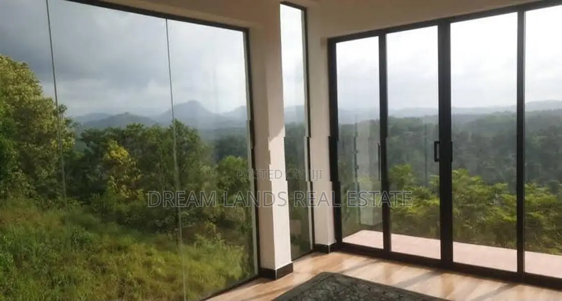 Kandy Peradeniya Villa For Rent ( R- 747)