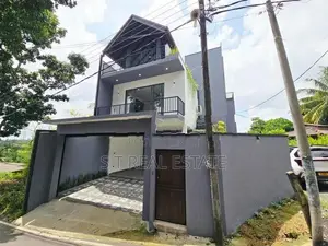Elegant Designed Luxury Three Story House For Sale In Pannipitiya
