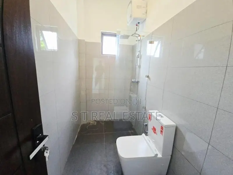 Elegant Designed Luxury Three Story House For Sale In Pannipitiya