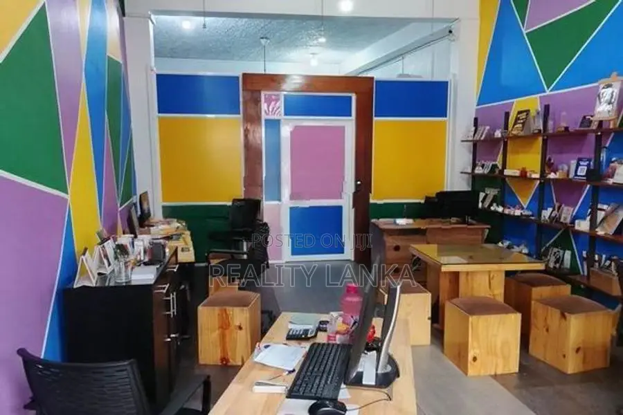 Showroom rent (3988) Negombo