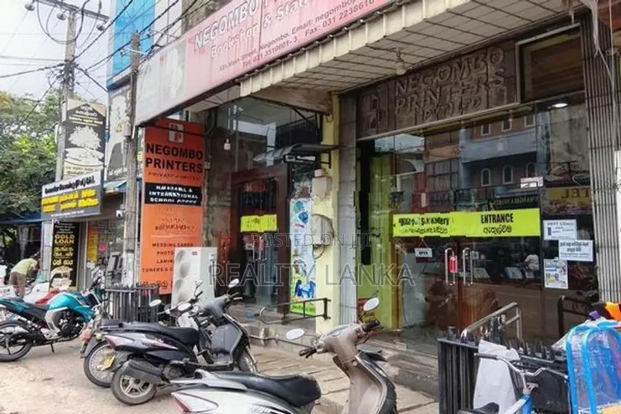Showroom rent (3988) Negombo