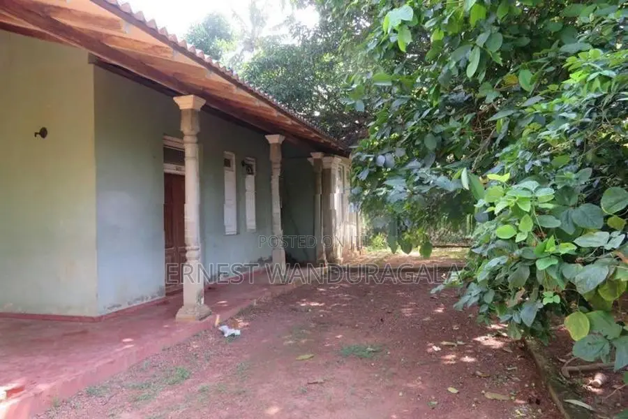 LAND FOR SALE ON NUGEGODA.LS711