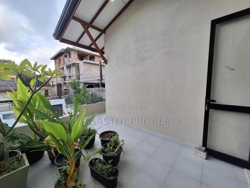 brand new 2dt luxury house for sale in dehiwala