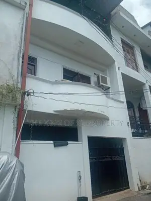 House for sale in Dehiwala