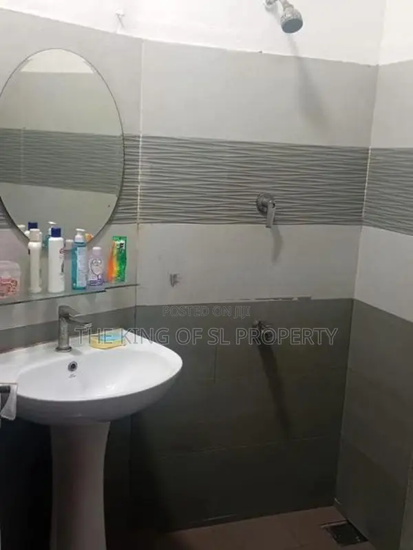 House for sale in Dehiwala