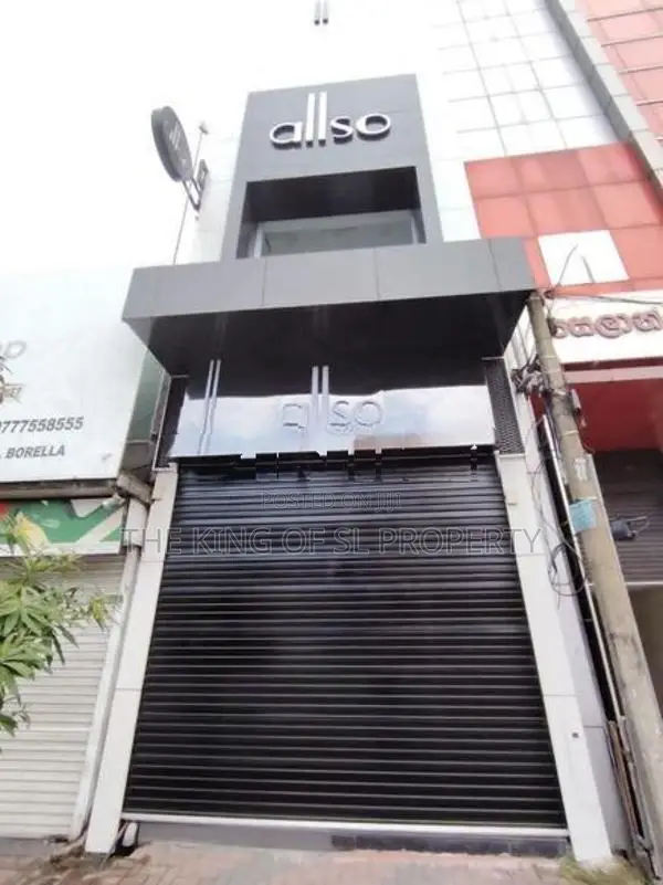Building for sale in Colombo 08