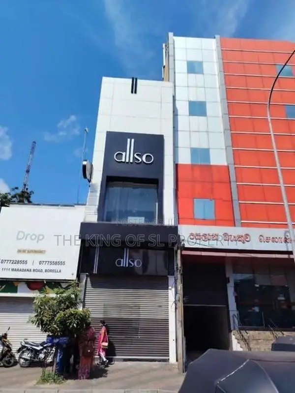 Building for sale in Colombo 08