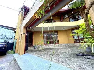 Luxury House in Kotte - Jubilee Post / Pagoda Rd