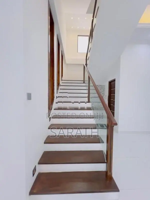 Beautiful Luxury House For Sale