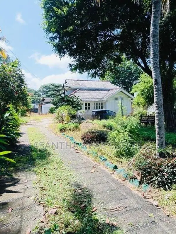 (AFA327)Two-Road Frontage Land for Sale - St Reeta Road Mount Lavinia