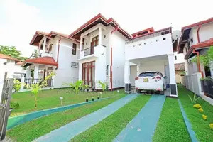 Luxury House at Odeliya Residence Negombo
