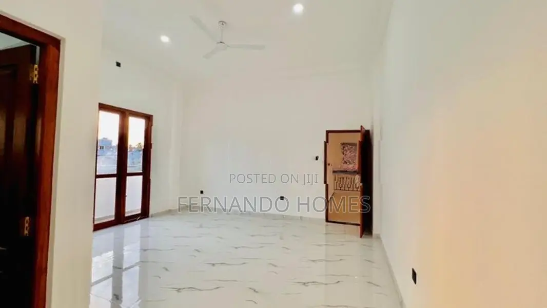 Max Excellent Design 4BR Luxury Quality House For Sale Negombo