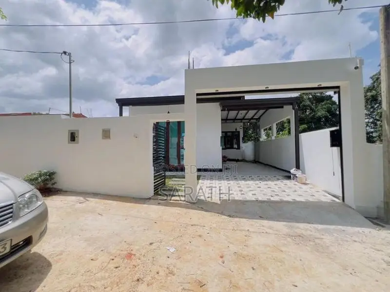 Completed Brand New House Sale Athurugiriya