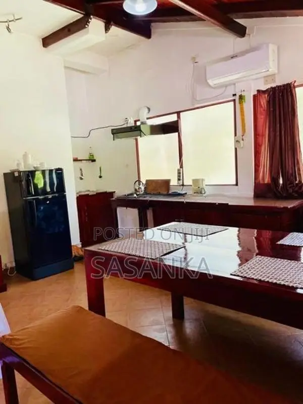Galle Unawatuna Super Luxury Villa available For Sale