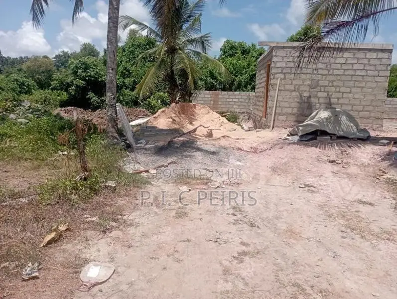 Land for sale in Katunayaka, Andiambalama.Katunayaka.Gampaha.