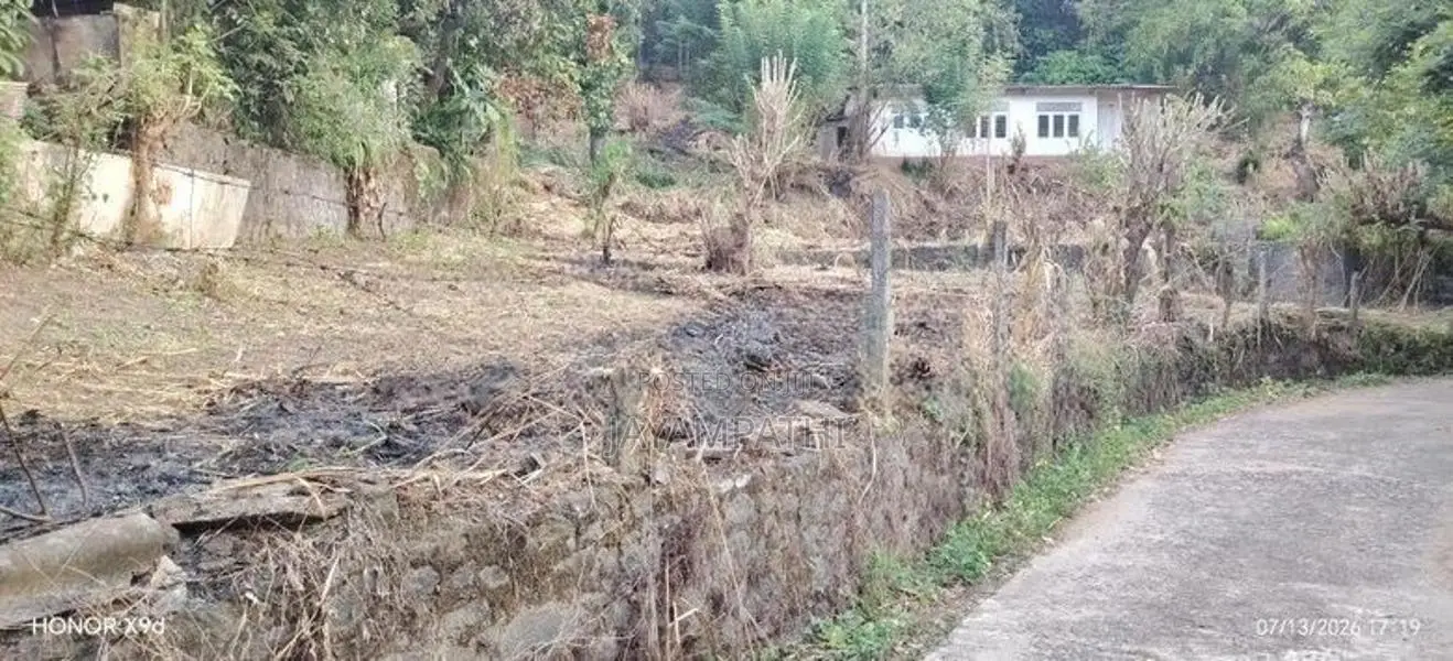 Land for sale in kandy, Gurudeniya.
