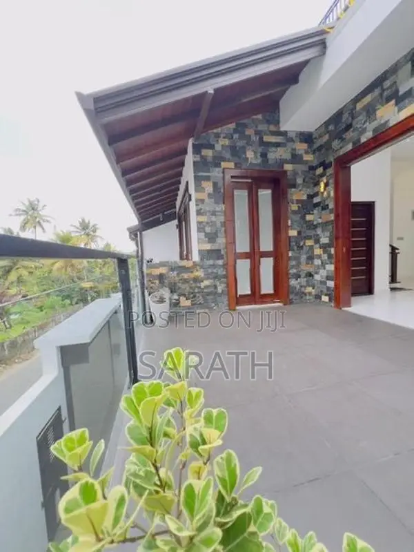 Luxury Brand New Upstairs House Sale Malabe