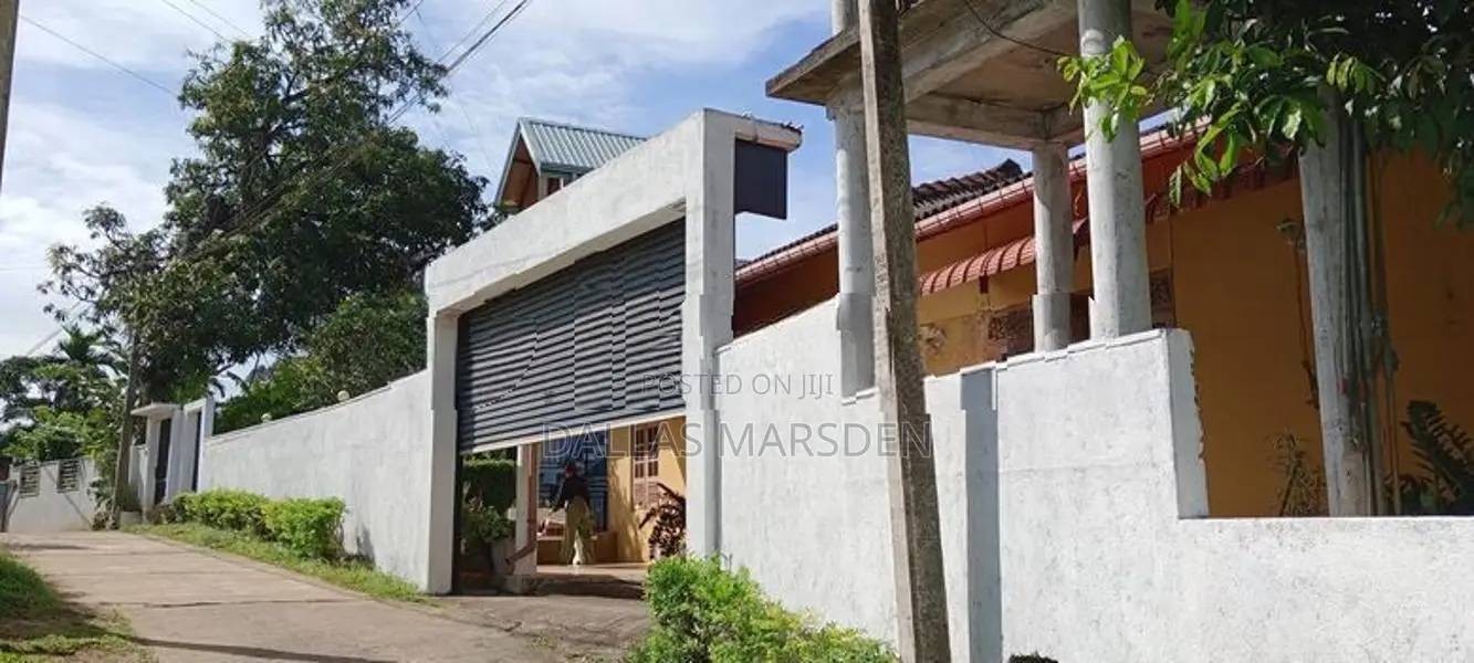 House For Sale Peradeniya