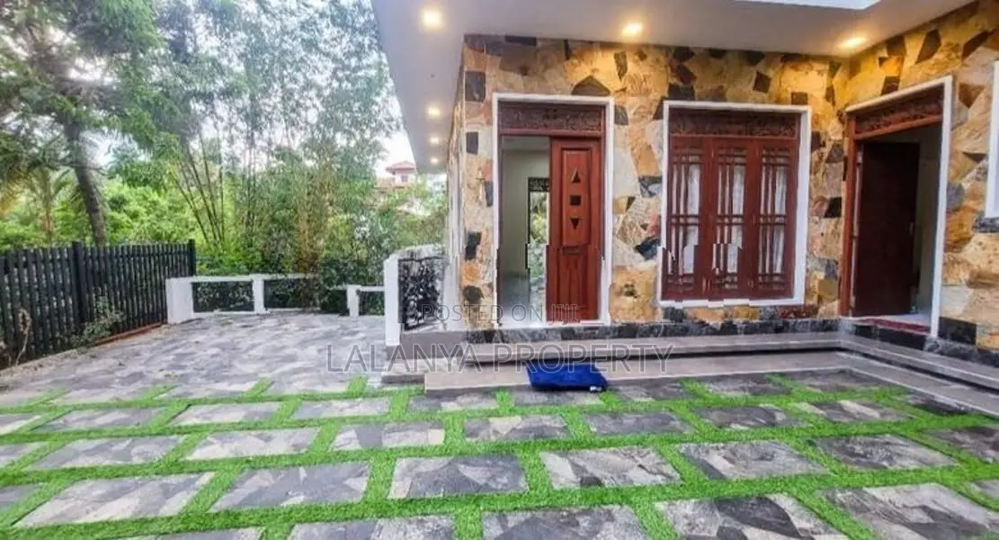22 Perch 2 Storey House for Sale in Kotagedara , Piliyandala PCCC – A2