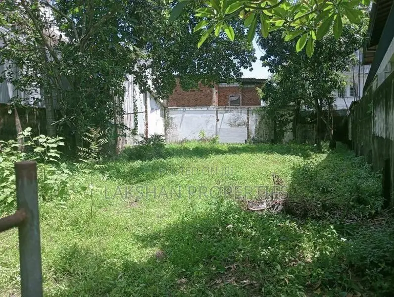 Land For Sale In Rathmalana Junction