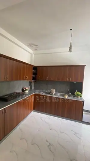 Upstair house for rent in nawala