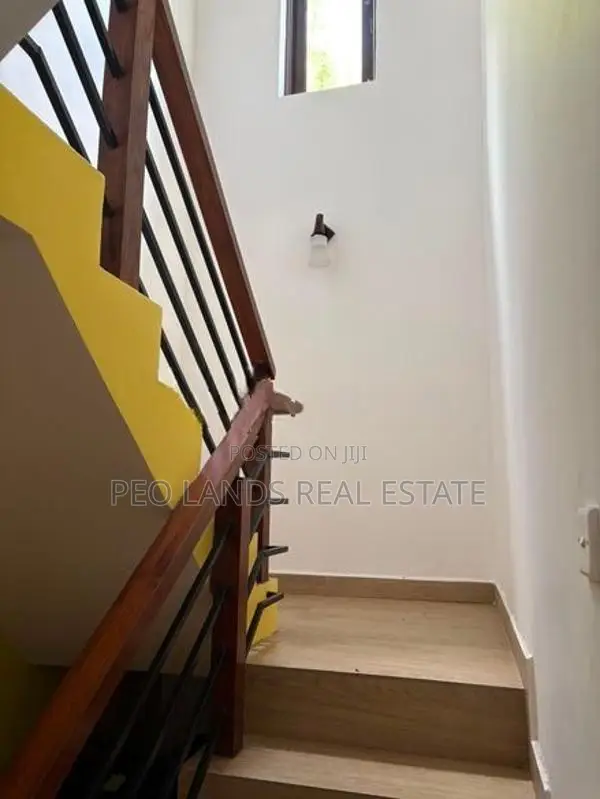 (AR175) Two Storey House for Rent in Kottawa