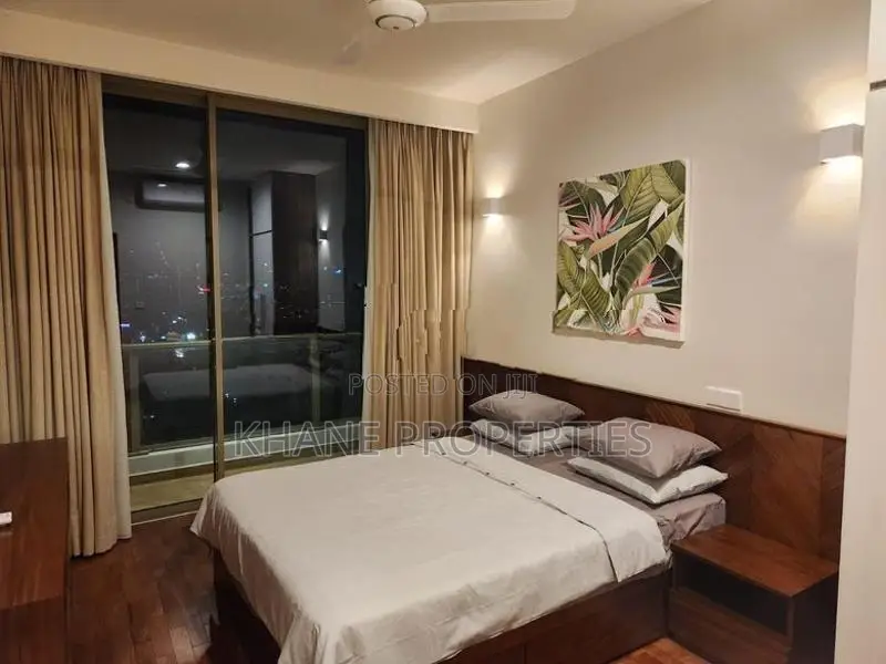 3 Bedrooms Apartment for rent at The Grand – Colombo 7