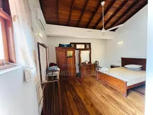 (SR950) 18 Perch Semi Furnished House for Rent in Mihidu Rd Kotte