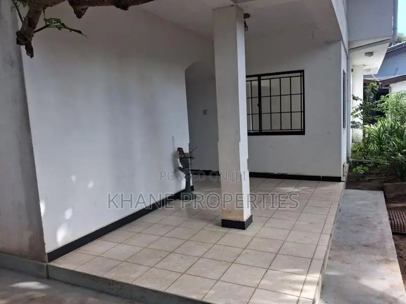 Commercial Property for Sale – Wattala | 50.65 Perches 8,150 Sq.Ft.