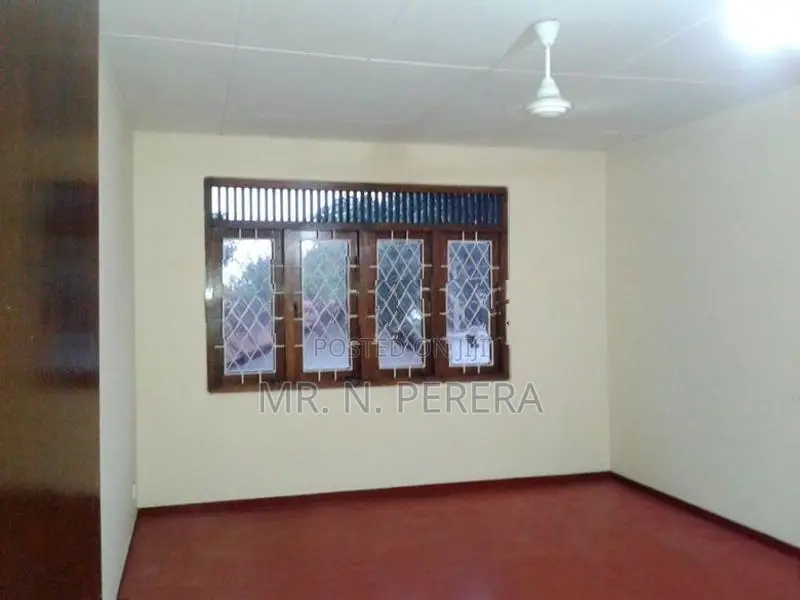 First Floor for Rent at Mount Lavinia - 𝐌𝐑𝐄 137