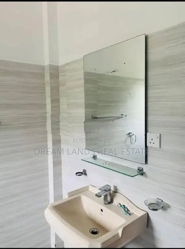 14BED HOUSE FOR RENT IN BATTARAMULLA WITH FURNITURE (SP1291)