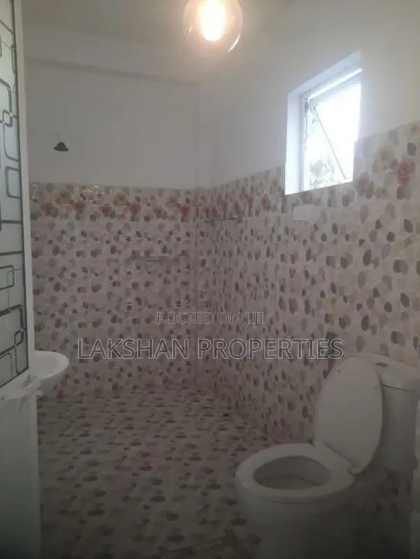 3 Story House For Rent In Nugegoda Ambuldeniya
