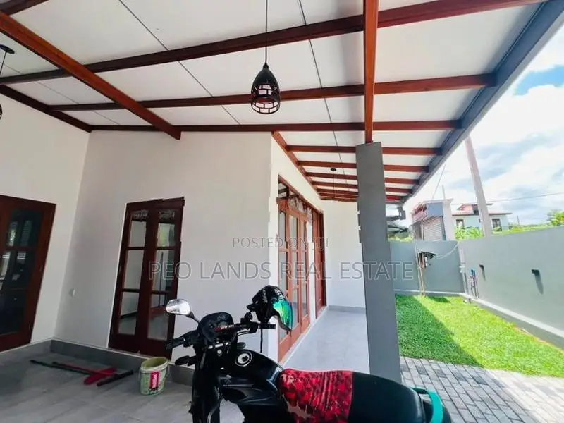 (AH201) Brand New 3 Bedroom House for Sale in Godagama