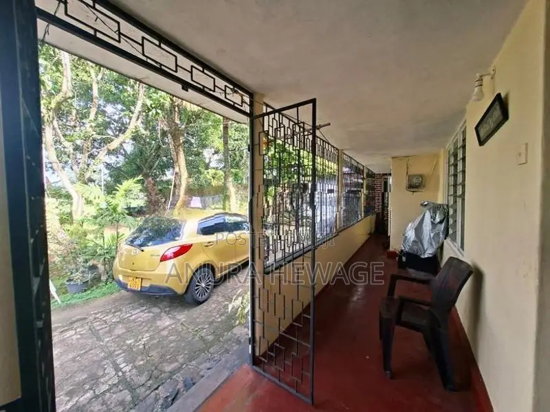 Valuble Land for Sale, Maharagama, Dewala road. (ID : MHRG001)