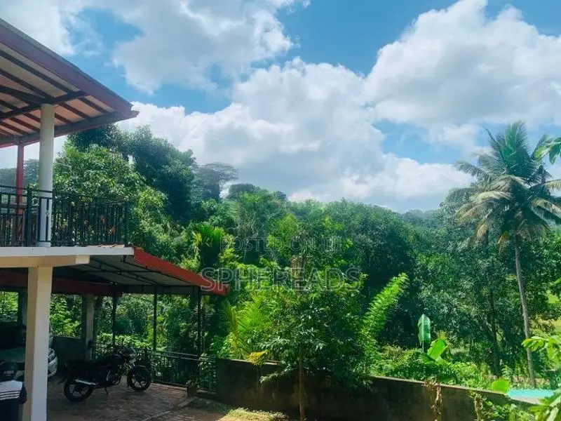 House for sale Waththegama