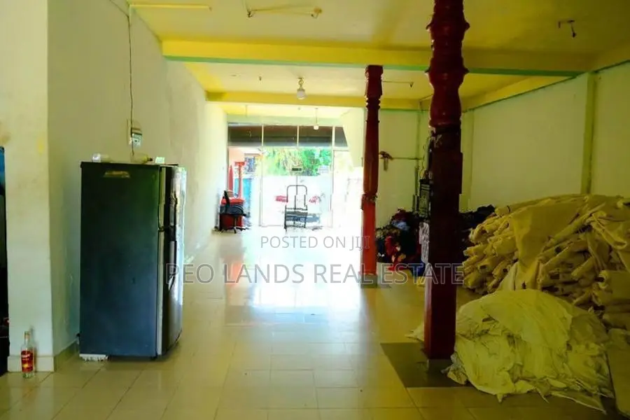 (AC207) Commercial Building for Sale in Meegoda