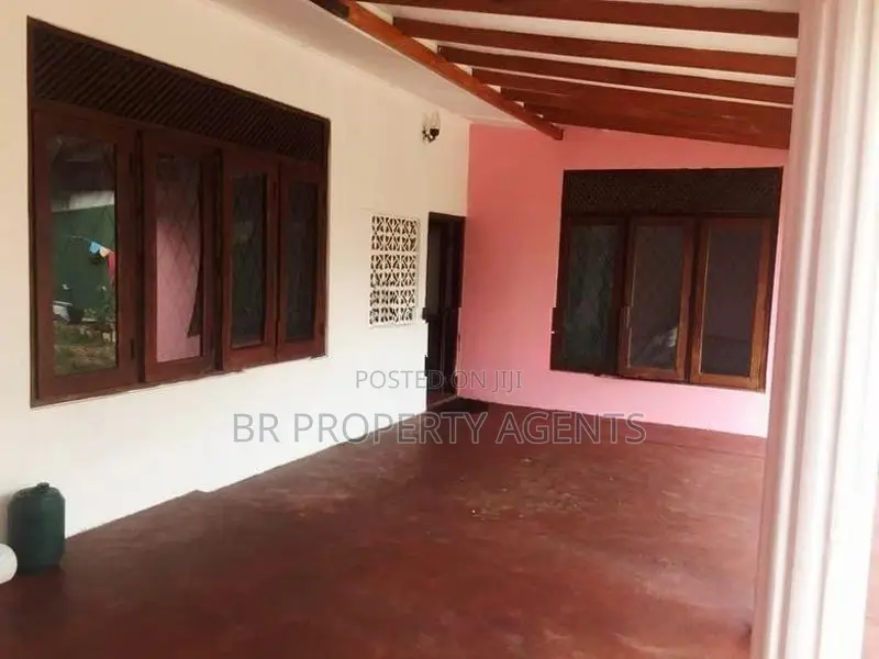 House For Sale In Kalubowila