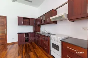 Spacious House for Rent in Fife Road, Colombo 05