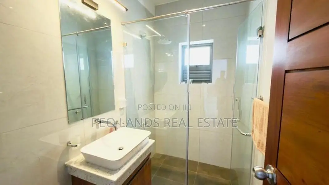 (SR935) Luxury Furnished Villa for Rent in Canterbury Golf Piliyandala