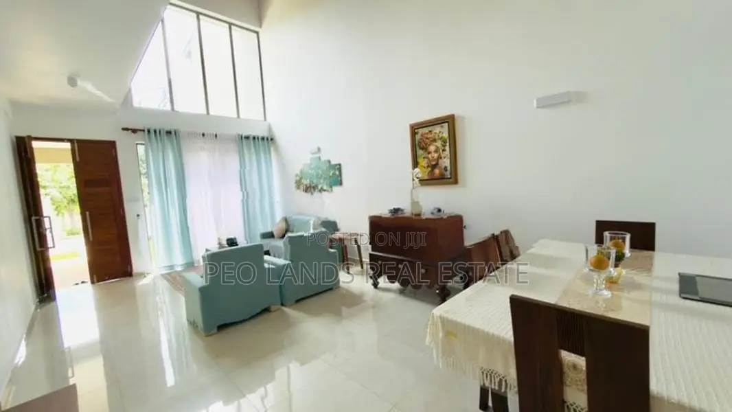 (SR935) Luxury Furnished Villa for Rent in Canterbury Golf Piliyandala