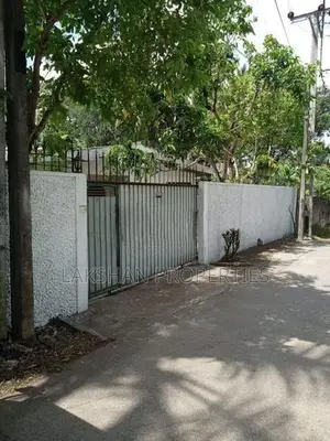 Land For Sale In Boralesgamuwa අබේරත්න මාවත