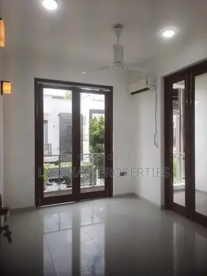 Two Story House For Rent In Boralesgamuwa Lake Road