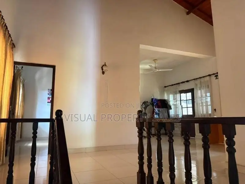 HOUSE FOR SALE KANDY