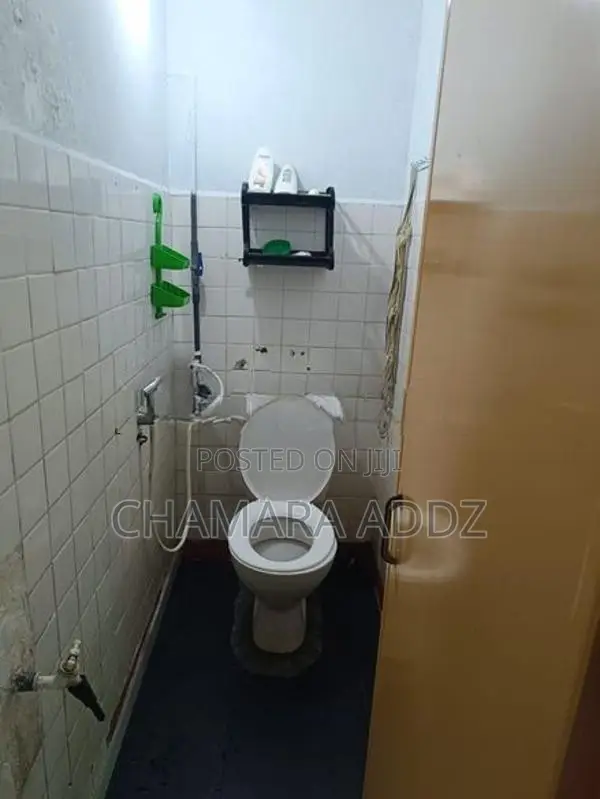 ROOMS FOR RENT COIOMBO 12