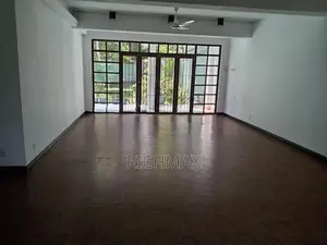 Two storied house for rent in Colombo 07