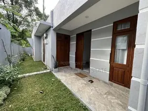 (AR225) Modern Luxury Single Storey House for Rent in Homagama