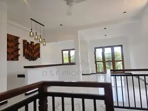 BRAND NEW LUXURY HOUSE In WALKING DISTANCE MAHARAGAMA